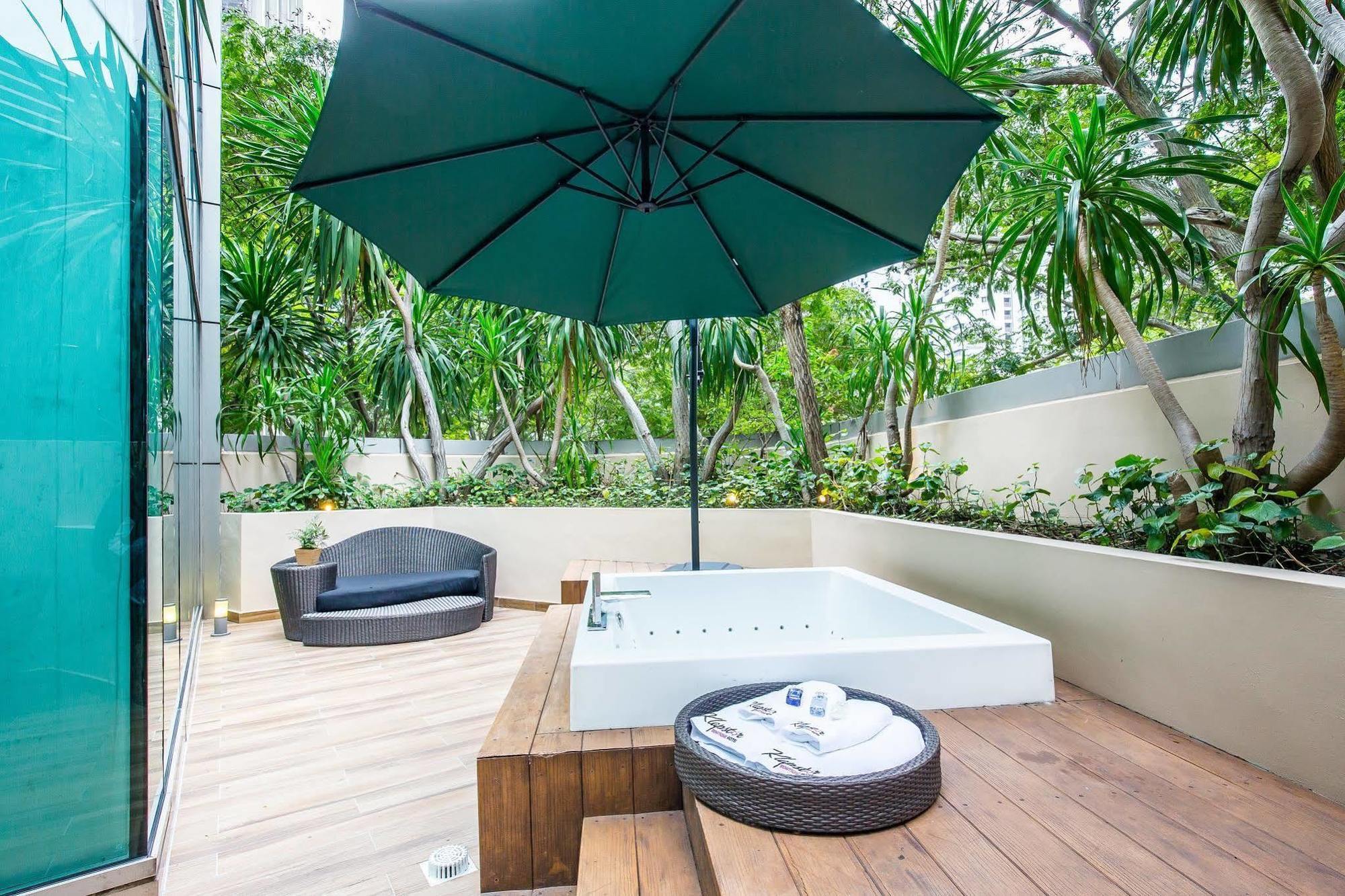 Klapstar Boutique Hotel Singapura Exterior foto